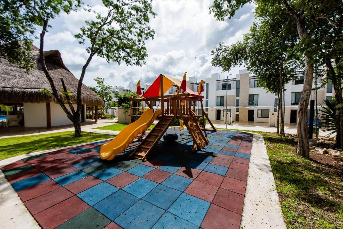 Charming & Comfortable House, 15 Min To Downtown *