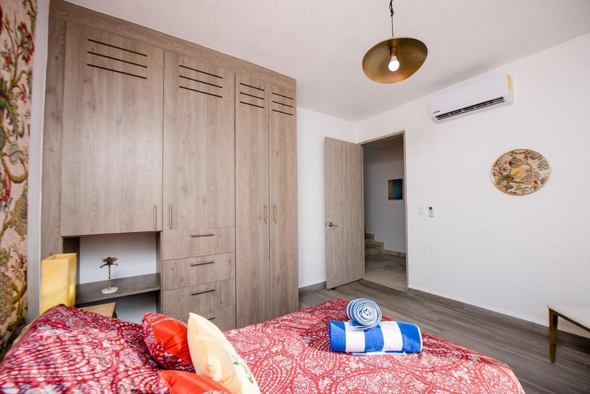 Сasa de vacaciones Charming & Comfortable House, 15 Min To Downtown Playa del Carmen