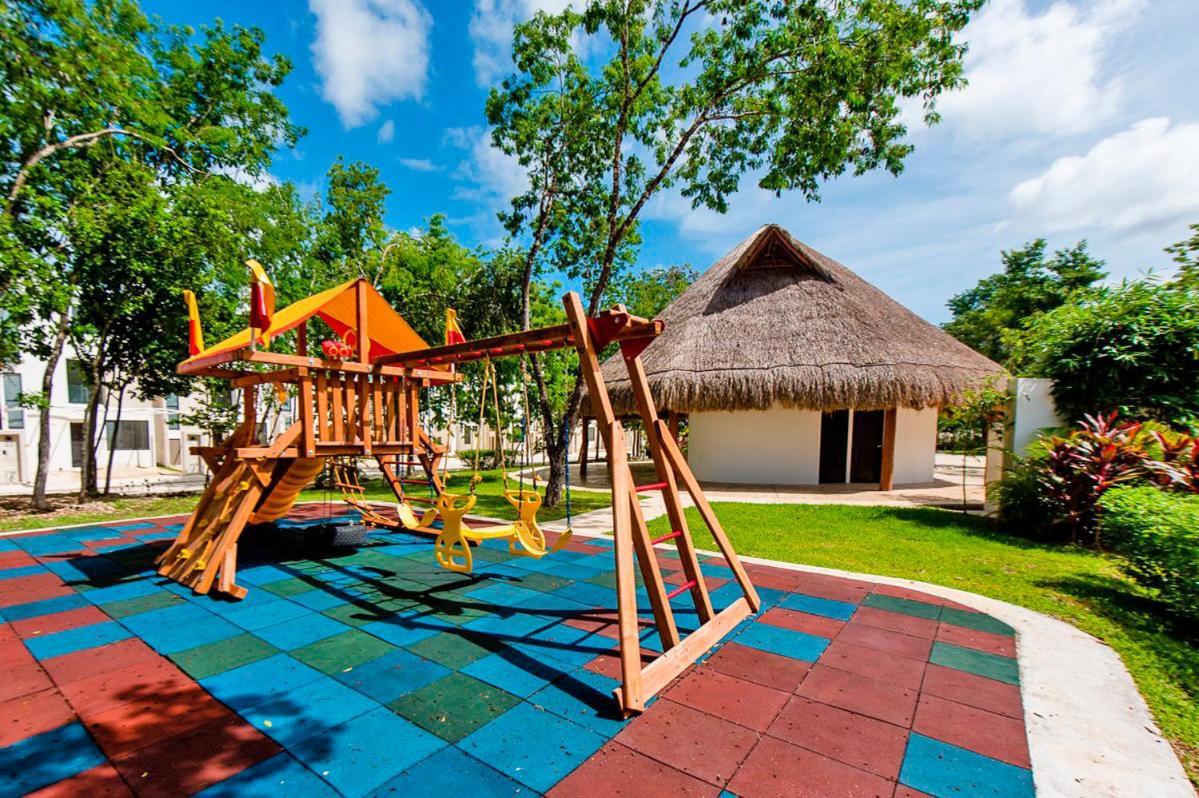 Сasa de vacaciones Charming & Comfortable House, 15 Min To Downtown *